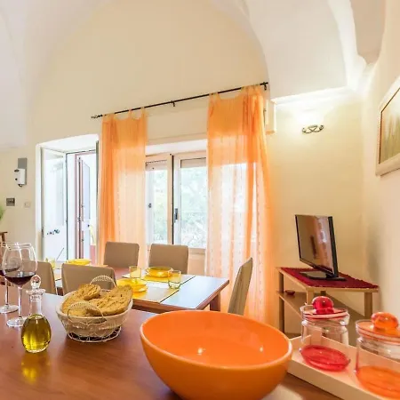 Locazione Turistica Ruby Hébergement de vacances *